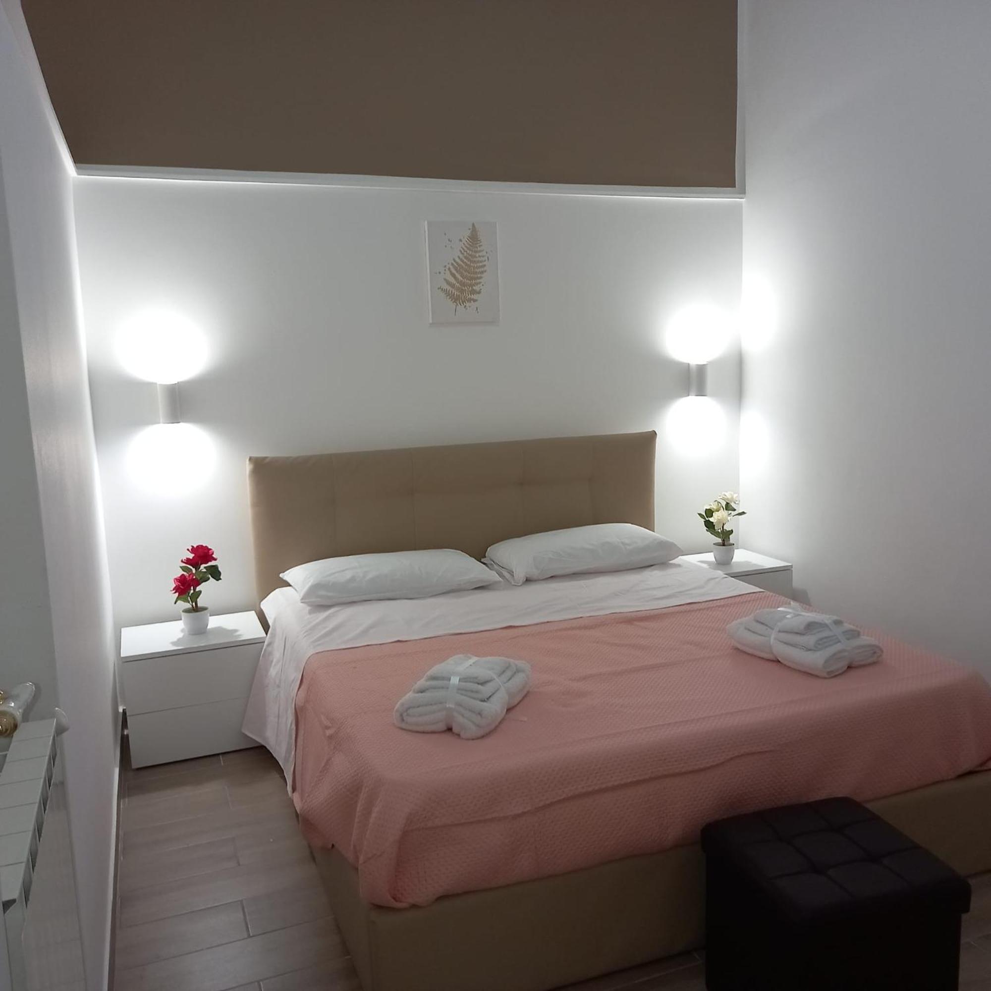 A Casa Di Lori Apartment Palermo Exterior photo